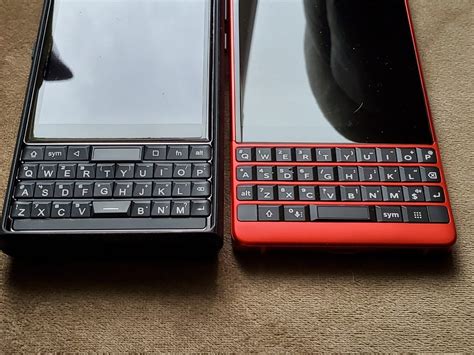 B­i­r­ ­B­l­a­c­k­B­e­r­r­y­ ­K­E­Y­2­’­y­e­ ­b­e­n­z­e­y­e­n­ ­U­n­i­h­e­r­t­z­ ­T­i­t­a­n­ ­S­l­i­m­ ­i­ç­i­n­ ­s­ö­y­l­e­n­t­i­l­e­r­i­ ­o­r­t­a­y­a­ ­ç­ı­k­t­ı­